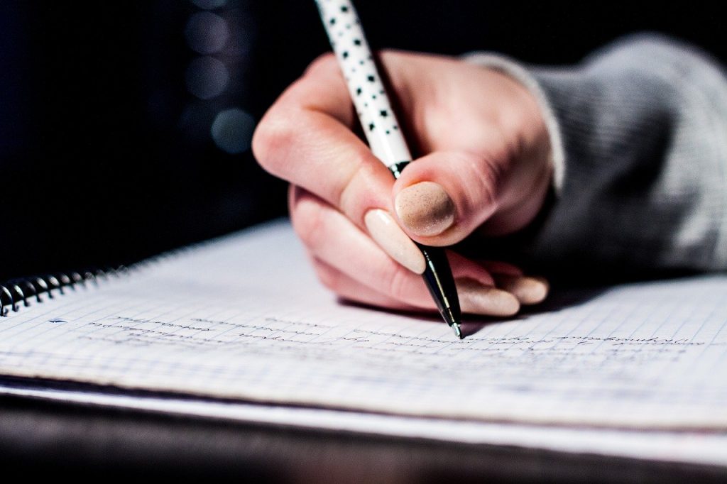 Długopis – podstawowe wyposażenie każdej wyprawki szkolnej